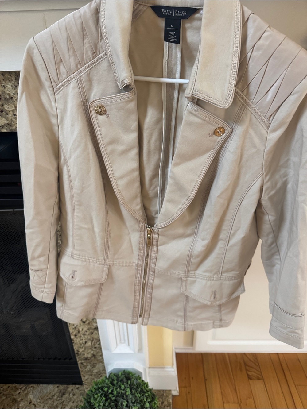 White House Black Market Light Cream Zip-Front  Jacket Size 14